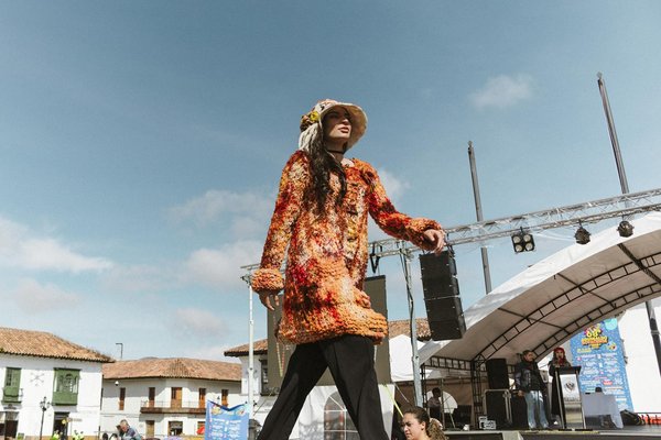 Quels sont les avantages d'utiliser des produits de soin à base d'aloès pour les peaux sensibles?